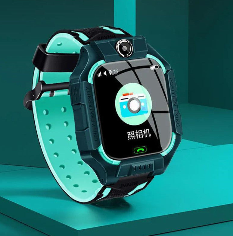 Jam pintar anak dengan layar sentuh warna